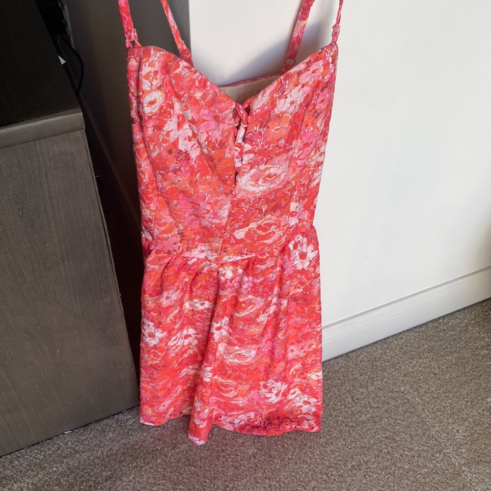 Guess printed lace dress